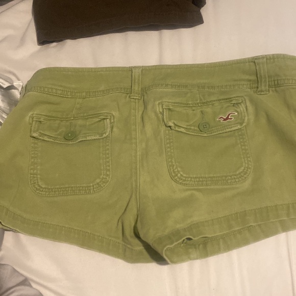 3 pairs low wasted shorts - Picture 3 of 7